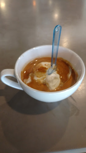 Favvo Glass - Gastronomi och hotellverksamhet