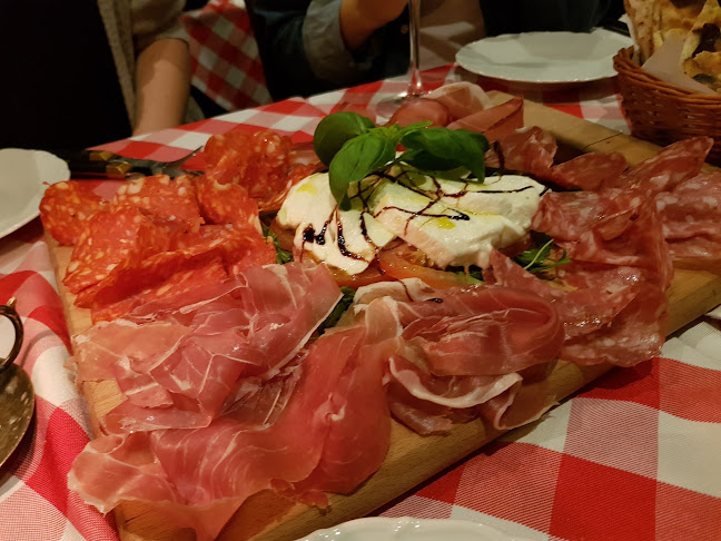 Opinii despre Capridue's Bakficka în Stockholm - Gastronomi och hotellverksamhet