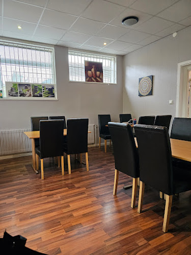 Comments and reviews of Saby Jai Thaimat & Sushi