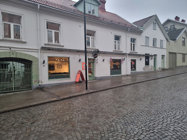 Föreningsgatan 6, 461 30 Trollhättan