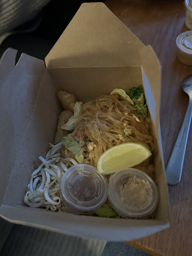 Aharn Thai Aroy Restaurang - Karlstad