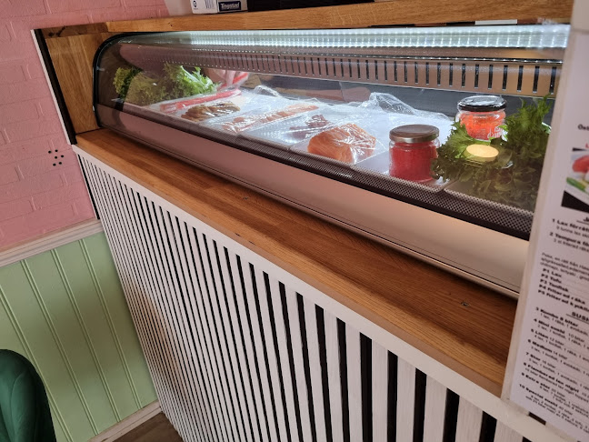 Opinii despre Sushi & Thai Kungsbacka în Kungsbacka - Gastronomi och hotellverksamhet