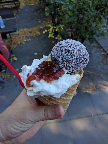 Halvars glass - Gastronomi och hotellverksamhet