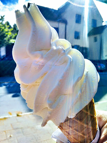 Opinii despre Daisy's Stuvsta în Huddinge - Gastronomi och hotellverksamhet