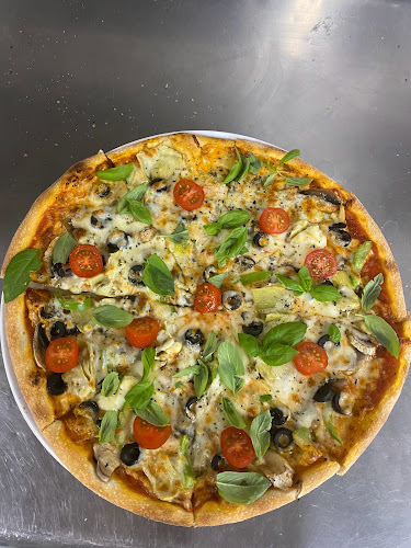 Haga Pizzeria - Gastronomi och hotellverksamhet