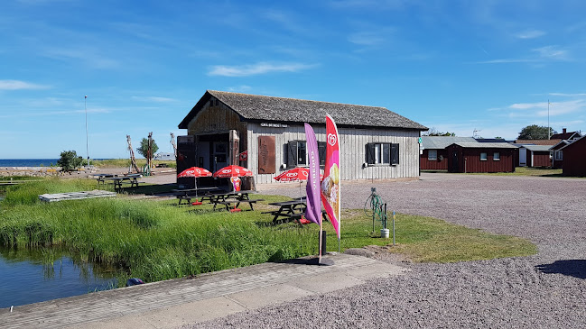 Opinii despre Cafe Båthuset Kårehamn în Sverige - Gastronomi och hotellverksamhet