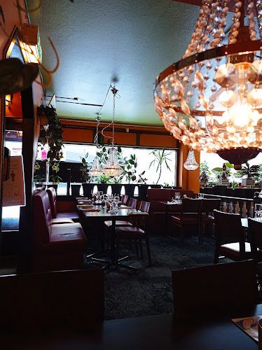 Restaurang Indisk Gård - Indisk restaurang Östersund Open Times