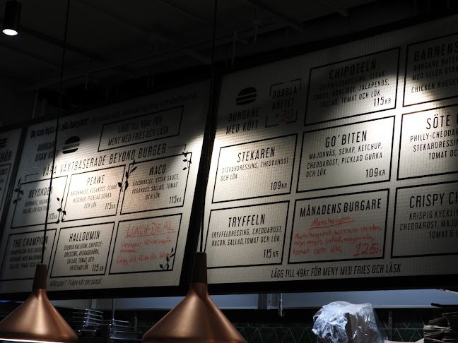 Comentarii opinii despre Stekt Burger & Stuff Täby