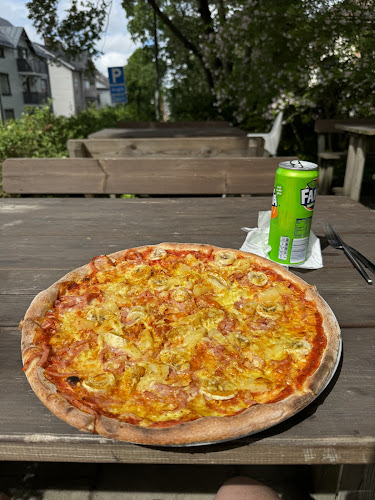 Opinii despre Viktoria Pizzeria în Göteborg - Gastronomi och hotellverksamhet