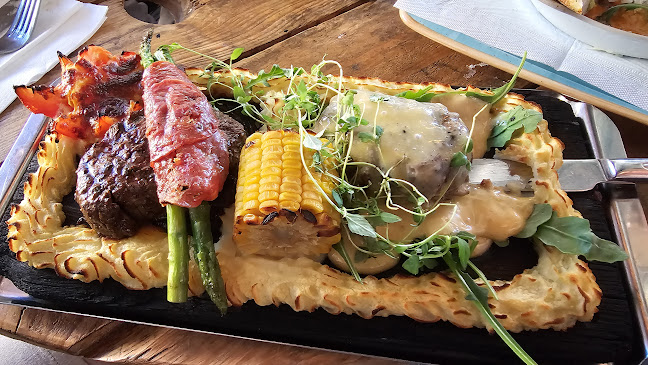 Aqua Vinetto Phone number