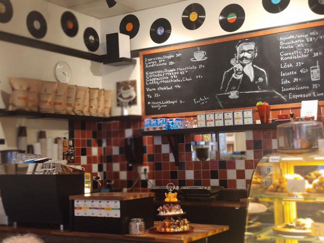 Comments and reviews of Manniny