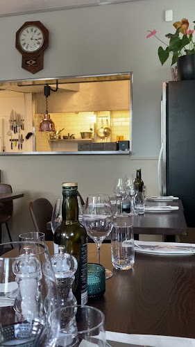 Bryggans kök & bar - Gastronomi och hotellverksamhet