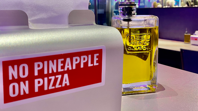 Reviews of Spisa Pizza Solna in Solna - Gastronomi och hotellverksamhet