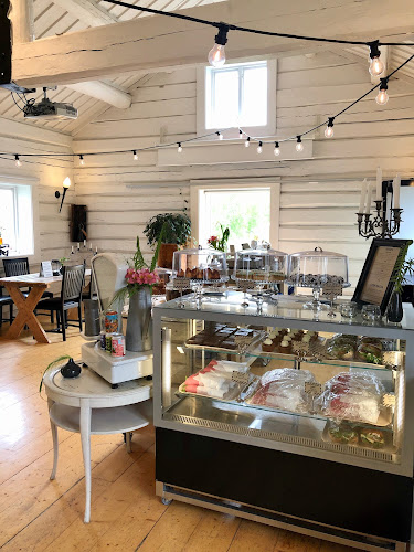 Comentarii opinii despre Isboden