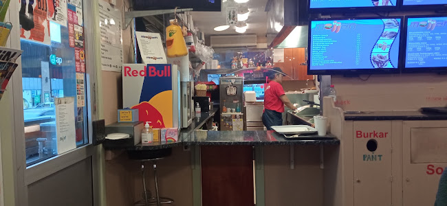 Opinii despre Korvmojjen în Boden - Gastronomi och hotellverksamhet