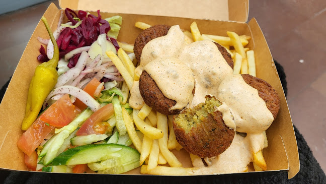 Kebaberia 5rpn döner - Gastronomi och hotellverksamhet