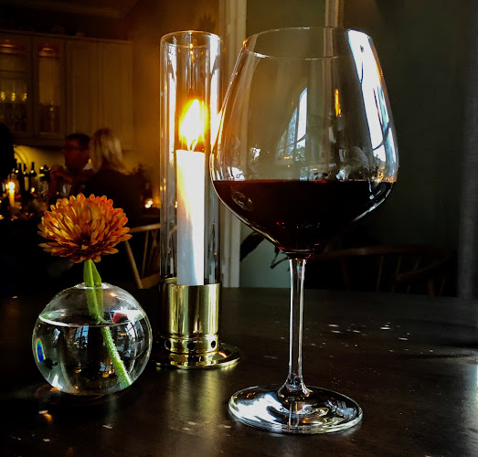 Forslundska Villan - Gastronomi och hotellverksamhet