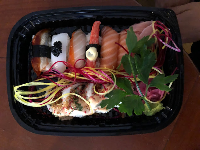 Comentarii opinii despre MGL Sushi