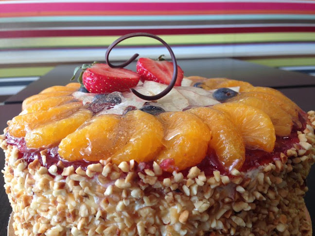 Renates Bageri & Restaurang Phone number