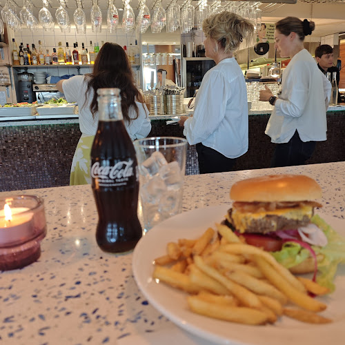 Opinii despre Funkalistic Bistro & Bar în Stockholm - Gastronomi och hotellverksamhet