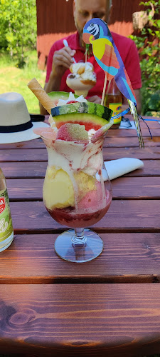 Glass & Berså Gullspång Phone number