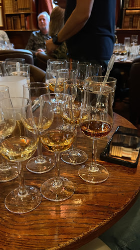 The Fox and Anchor - Gastronomi och hotellverksamhet