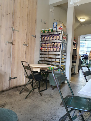 Grain Café - Gröt & Frukost & Lunch - Gastronomi och hotellverksamhet