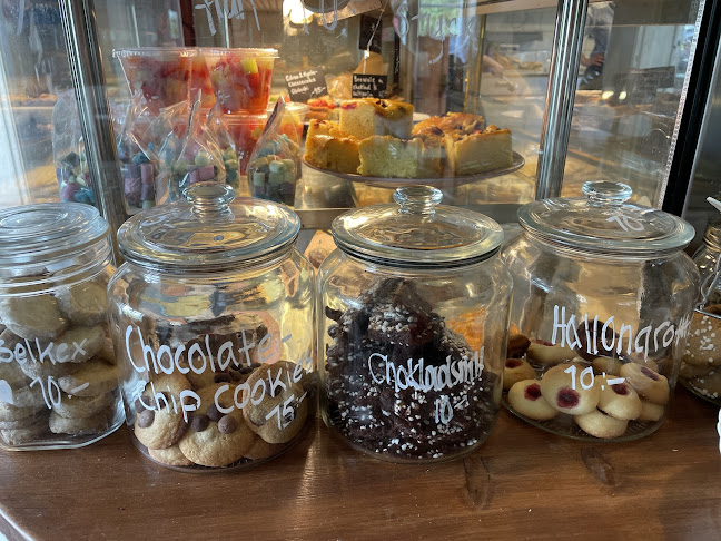 Stocke Titt Café - Gastronomi och hotellverksamhet