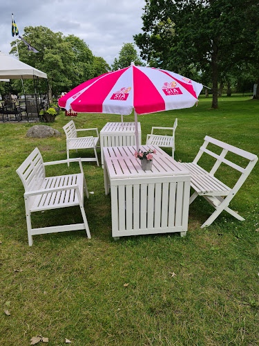 Cafiket - Gastronomi och hotellverksamhet