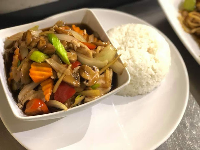 Opinii despre Thai Tanic take away în Göteborg - Gastronomi och hotellverksamhet