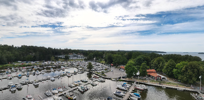 Sundbyholms Gästhamn - restaurang & café