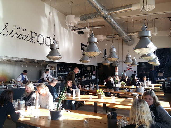 Comments and reviews of Verket