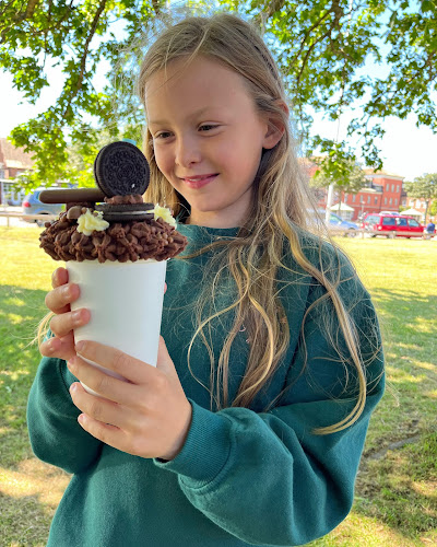 Comentarii opinii despre Miss Crickets Milkshake bar