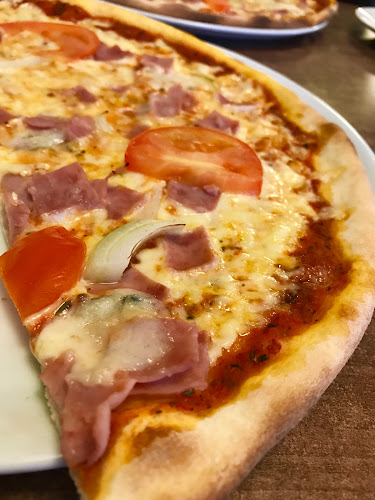 Pizzeria Knuten - Norrtälje