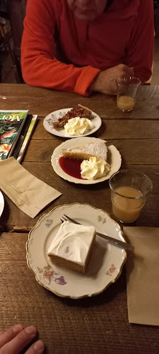 Källebacka Säteri 102, 523 93 Marbäck