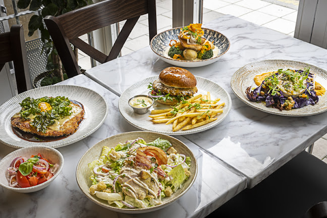 Opinii despre Svenska Gårdskök în Stockholm - Gastronomi och hotellverksamhet