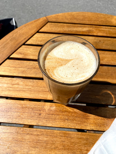 Comentarii opinii despre Ka's Cafe