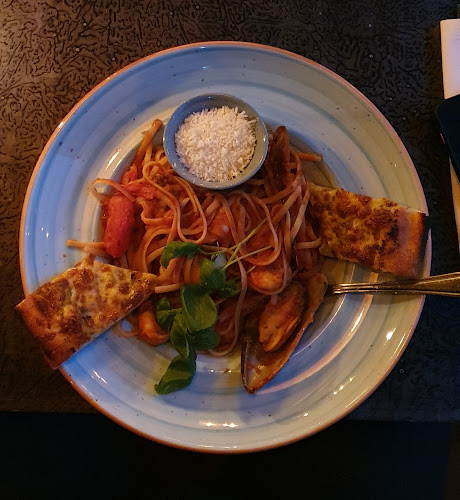 Aqua Vinetto Phone number