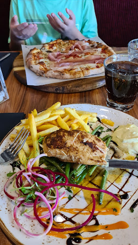 TRATTORIAN ÖREBRO Open Times