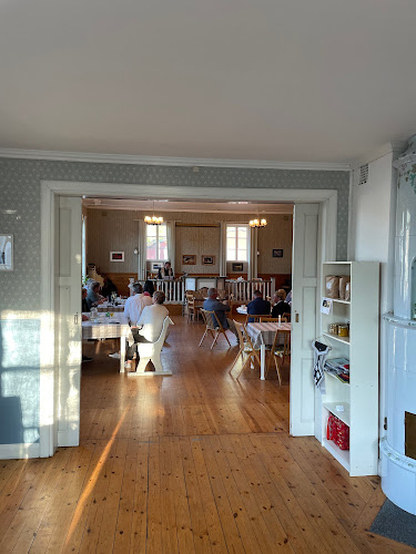 Comentarii opinii despre Silkes Café