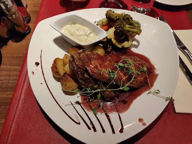 Mamma Mia Phone number