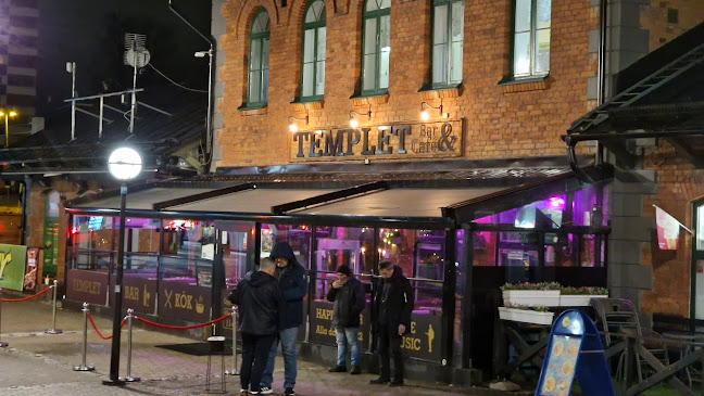 Templet Bar & Cafe - Gastronomi och hotellverksamhet