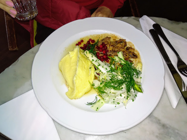 Restaurang PA&Co - Gastronomi och hotellverksamhet