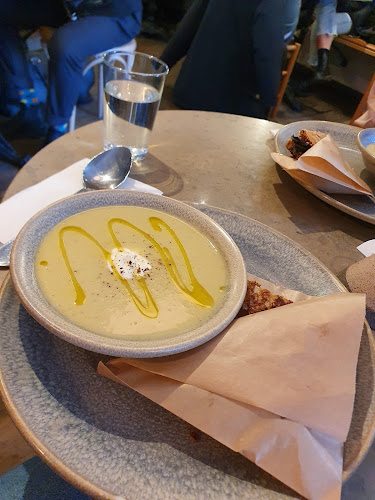 Café Pascal Phone number