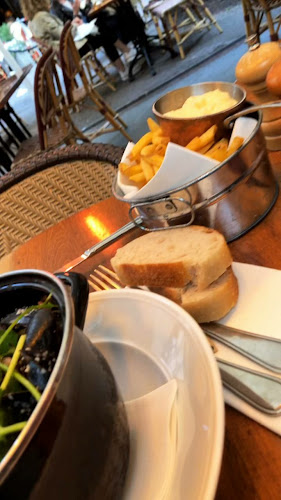 Sturegallerian 10, 114 46 Stockholm