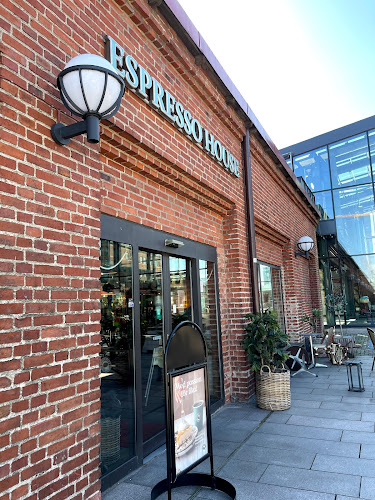 Comments and reviews of Espresso House Malmö C - vid Spår 5