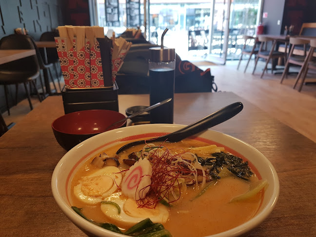 Aki Sushi & Ramen och poke bowl - Gastronomi och hotellverksamhet