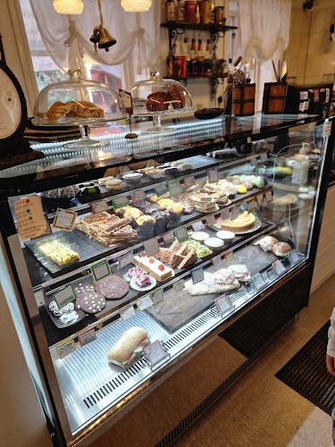 Café Lilla Mari AB Open Times