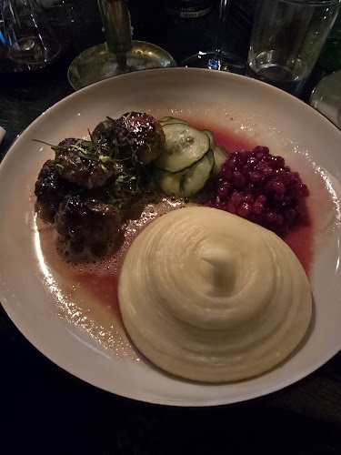 Den Gyldene Freden - Gastronomi och hotellverksamhet