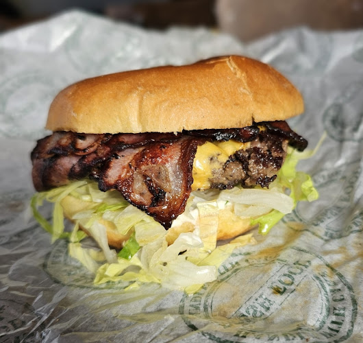 Opinii despre Dylan's Grill în Uppsala - Gastronomi och hotellverksamhet